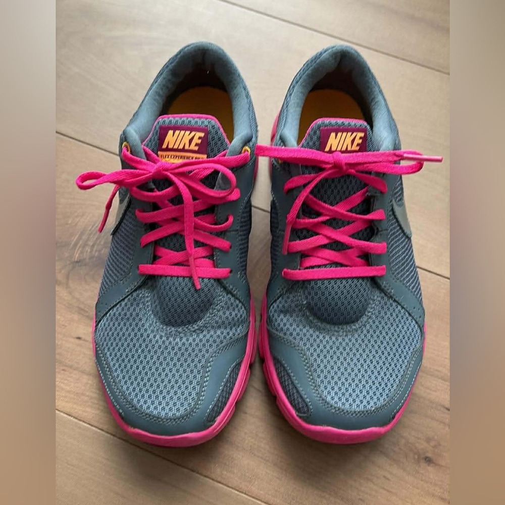 Nike Women's Charcoal and Hot Pink Sneakers